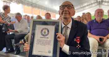 Walter Orthmann celebra 100 anos com festa em grande estilo em Brusque; veja fotos - O Município