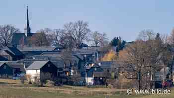 Schleiz: Baukosten explodieren! Platzt der Traum vom High-Tech-Dorf? - BILD