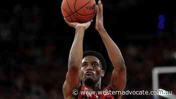 Hawks edge NBL Wildcats, lock in playoffs - Western Advocate