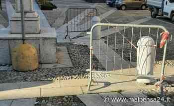 Samarate, dissuasori danneggiati in piazza Italia. I 5 Stelle cercano chiarimenti - MALPENSA24 - malpensa24.it