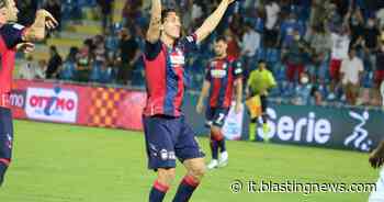 Crotone, infortunio per Mulattieri: l'attaccante operato alla spalla sinistra - Blasting News Italia