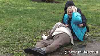 Het verhaal achter de foto: Yana's vader ging brood halen, het werd zijn dood - RTL Boulevard