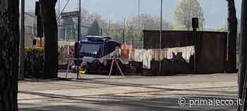 Dissuasori per contrastare il “bivacco” abusivo nei parcheggi cittadini - Prima Lecco