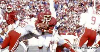 Barry Switzer says Billy Sims could have matched Archie Griffin, won Heisman Trophy back-to-back in 1979 - Tulsa World