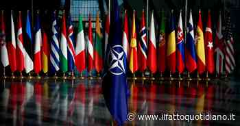 L'appello di cento intellettuali: spese militari pericolose, è guerra perpetua - Il Fatto Quotidiano