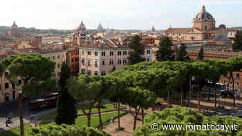 Un drone finisce sul tetto di Palazzo Venezia: denunciato turista