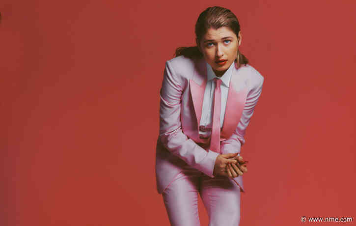 Baby Queen releases new single ‘Colours Of You’ from Netflix’s ‘Heartstopper’
