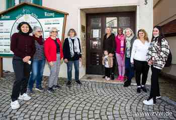 Vor Krieg geflüchtet: Frauen tauschen sich beim Café International in Kernen aus - Zeitungsverlag Waiblingen