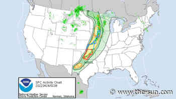 Tornado warning in Oklahoma latest – Severe thunderstorms will delay marathon as prom disrupted by bad w... - The US Sun