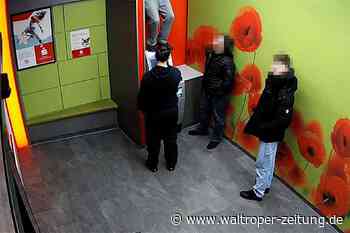 Sparkassen-SB-Stelle in Waltrop: Unbekannte reißen Deckenbeleuchtung ab - Waltroper Zeitung