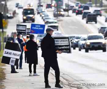 Opinion | April 23: Sad commentary on Hamilton, pedestrians unaware, donating Doug's bribe and other letters - Hamilton Spectator