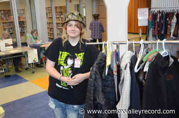 Pop-up clothing shop was Comox Valley student's idea – Comox Valley Record - Comox Valley Record