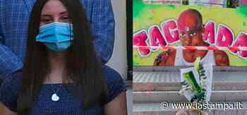 Galliate, sbalzata da una giostra al luna park: muore una ragazza di 15 anni - La Stampa