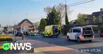 Vuilnisman raakt zwaargewond na aanrijding tijdens ophaalronde in Affligem - VRT NWS