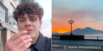 Da Roma a Napoli solo per vedere l'alba, il noto attore commenta: "Voi non avete idea" - Vesuvio Live