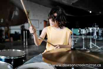 MusicNerd: The middle 8 makes good songs great - Dawson Creek Mirror