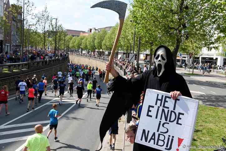 Supporters geven het beste van zichzelf tijdens Antwerp 10 Miles: “Als lopers me zien staan, vergeten ze hun pijn”