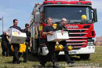 Large fire at Dorset heathland now surrounded and under control - Dudley News