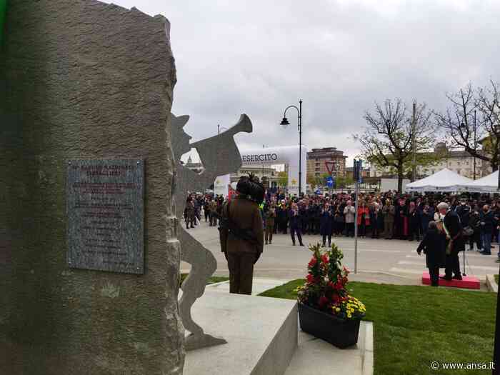 Raduno Bersaglieri, il 22 maggio Frecce Tricolori su Cuneo - Agenzia ANSA