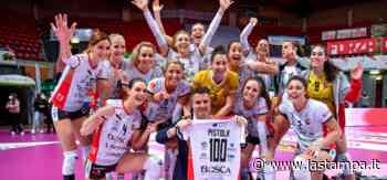 Rivoluzione nel volley femminile di A1 a Cuneo: via coach Pistola e alcune giocatrici - La Stampa