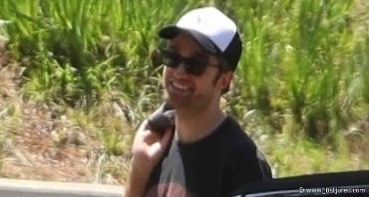 Robert Pattinson Spends His Saturday Afternoon with Friends in L.A.
