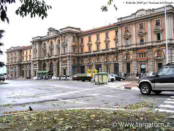 A Cuneo vietato pagare il biglietto ferroviario coi centesimi: “Non li ritiriamo: sono piccoli, non li usiamo mai” - TargatoCn.it