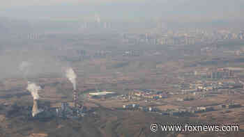 China promotes coal in setback for efforts to cut emissions