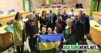 A Melfi "I tamburi dei briganti" suonano per inviare un forte messaggio di pace, solidarietà e speranza al popolo ucraino! Le foto - vulturenews.net