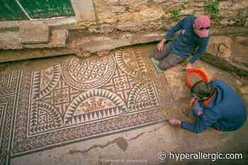 When They Dug Up The Cobblestone Streets, They Found Beautifully Preserved Roman Mosaics