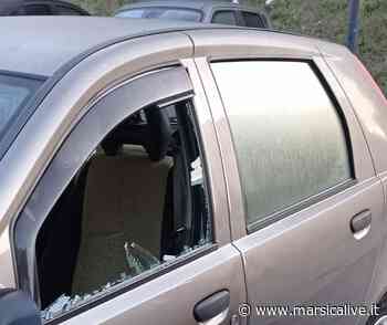 Atti vandalici ad Avezzano: automobile tra vetri rotti e sangue in via Saragat - MarsicaLive
