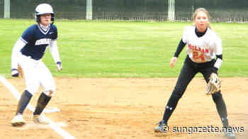 Wakefield tops Langley in key softball game - Sun Gazette