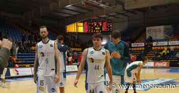El Hestia Menorca dice adiós al curso tras empatar con el Zamora (70-70) - Menorca - Es diari