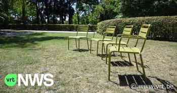 Groene stoelen in Brugge zijn mikpunt van vandalen en dieven - VRT NWS