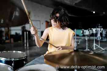 MusicNerd: The middle 8 makes good songs great - Delta Optimist