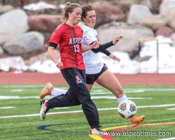 Preps: Aspen girls soccer rallies back and holds off Delta, remains without a loss - The Aspen Times