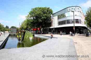Man jailed after carrying knife in Watford parade