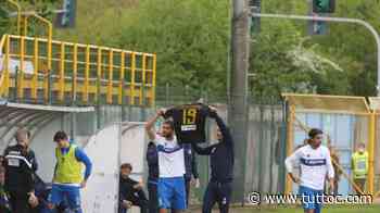 FOTONOTIZIA TC - P. Sesto, Pecorini dedica gol a Caverzasi e si infortuna - Tutto Lega Pro