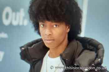 Croydon: Concerns increase for missing teen