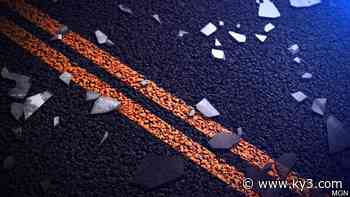 Three hurt in I-44 crash in Jasper County, tractor trailer strikes bridge - KY3