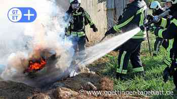 Feuerwehr Northeim löscht Heubrände - Göttinger Tageblatt