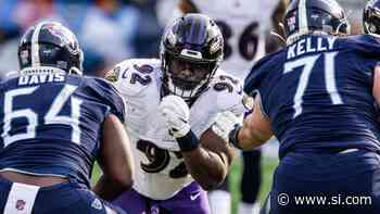 Ravens DT Justin Madubuike Trying to Emulate Aaron Donald - Sports Illustrated
