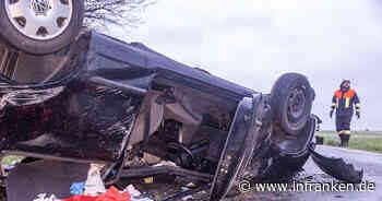 Unfall bei Burgebrach: Auto überschlägt sich - alle vier Insassen verletzt, zwei davon schwer