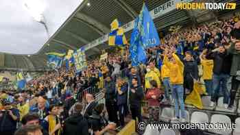 VIDEO | Il Modena vola in serie B, si festeggia per le vie della città - ModenaToday