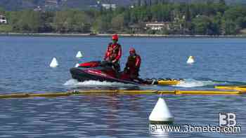 Cronaca - Ambiente. Sversamento nel Lago di Garda: Manerba, operazioni contenimento - Video - 3bmeteo