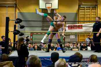 Grünbachs Barbarahalle bebte: Ausgelassene Stimmung bei Wrestling-Action - meinbezirk.at