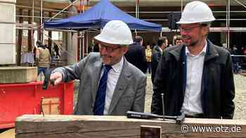 Kein Elfenbeinturm: Richtfest auf neuem Uni-Campus in Jena
