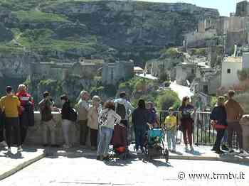 Turismo, Ponte 25 Aprile. Matera tappa privilegiata di italiani e stranieri - TRM Radiotelevisione del Mezzogiorno