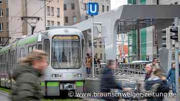 Milliardenloch: Bund und Länder streiten um 9-Euro-Ticket