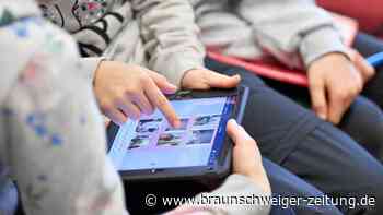 Wolfenbütteler Eltern informieren zum Thema Recht im Internet.