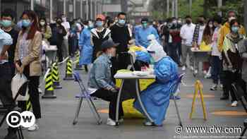 Coronavirus digest: Lockdown fears in China's Beijing | DW | 25.04.2022 - DW (English)